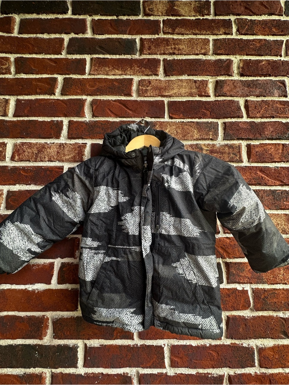 Columbia Black & Gray Camouflage Puffer Jacket with Hood